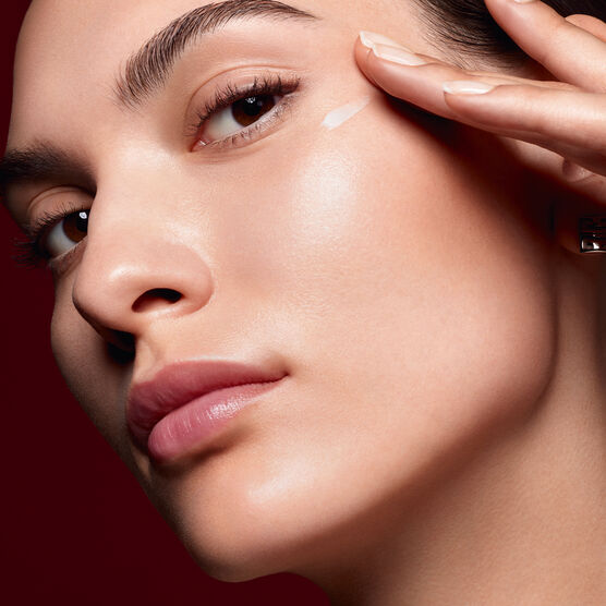 Creme Firmador Para Olhos Givenchy Sculptural